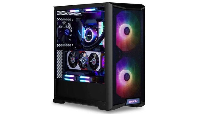 اسمبل کارت گرافیک به صورت عمودی در کبیس Lancool 215 لیان لی