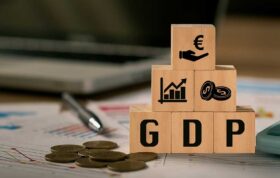 انتشار شاخص جدید GDP آمریکا؛ فشار دوباره اقتصاد بر قیمت بیت کوین