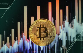 چرا قیمت بیت کوین تکان نمی‌خورد؟