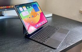 آیپد با مجیک کیبورد