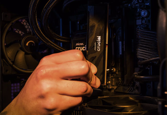 با برند محبوب و خوشقیمت Crucial خداحافظی کنید رم کروشیال