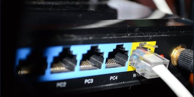 چگونه با ارتقای تجهیزات شبکه، از شر پینگ بالا و قطع اتصال خلاص شویم؟ قدم اول برای خرید: چه چیزی برای من مناسب است؟